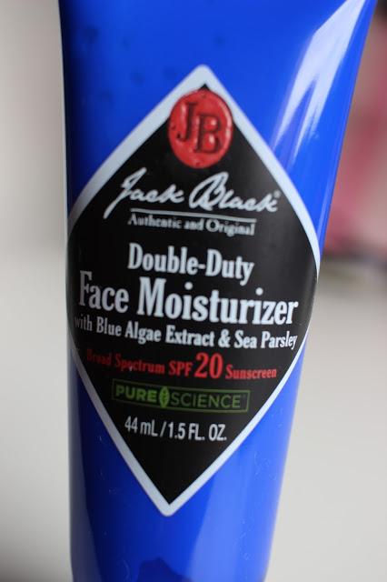 Double-Duty Face Moisturizer de Jack Black.