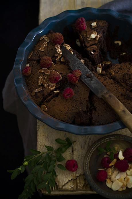 TARTA DE CHOCOLATE FACIL