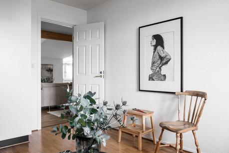 sillas comedor madera estilo escandinavo decoración comedores comedor nórdico comedor mesa redonda comedor en ático Comedor de planta circular blog decoración nórdica 