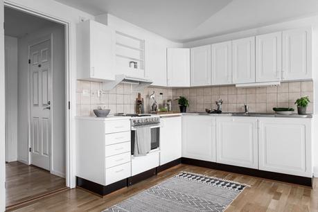 sillas comedor madera estilo escandinavo decoración comedores comedor nórdico comedor mesa redonda comedor en ático Comedor de planta circular blog decoración nórdica 