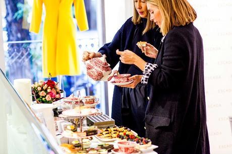 escada desayunyo by julia martinez