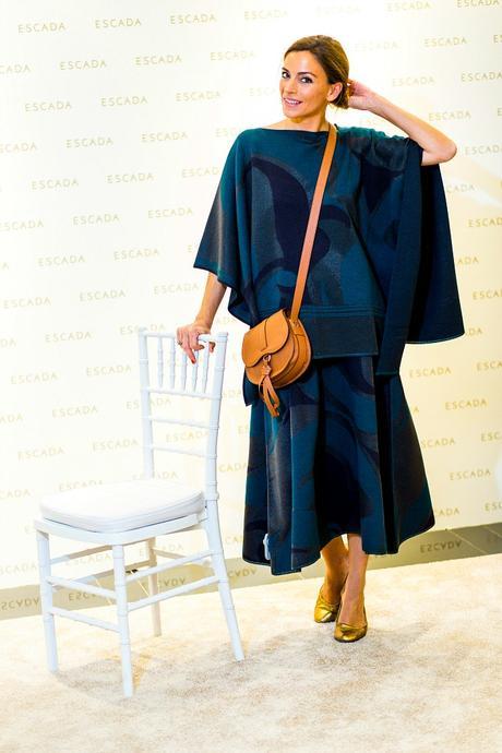 escada desayunyo by julia martinez