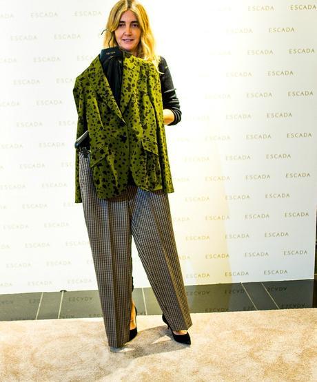 escada desayunyo by julia martinez