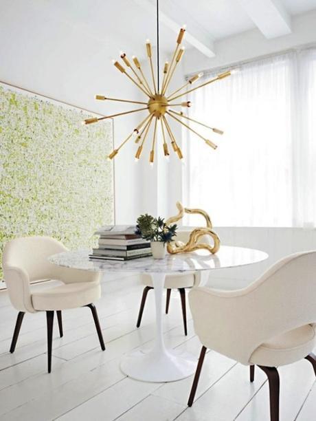 gold-lamp-dining-table