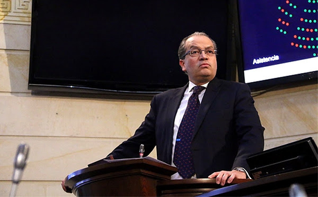 Fernando Carrillo - Nuevo Procurador