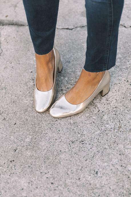 calvin_klein_outfit-ck_sculpted_jeans-denim-trench-orange_sweater-gold_shoes-celine_box_bag-outfit-street_style-los_angeles-collage_vintage-68