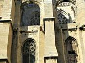 Catedral fortaleza inacabada Narbona
