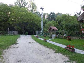 Día 9: Parque Natural de Plitvice - Karlovac - Iglesias de madera - Cigoc