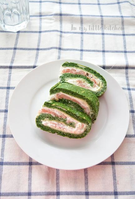 El asaltablogs: Rollo de espinacas, queso y salmón El asaltablogs: Rollo de espinacas, queso y salmón