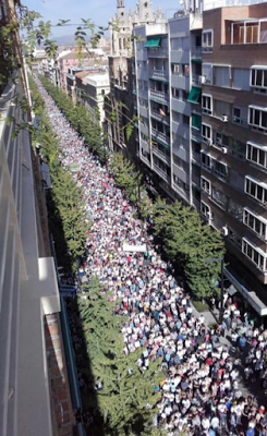 Jesús Candel alza la voz por una Sanidad digna y le sigue toda una ciudad.