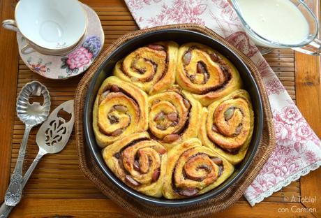 Pastel de Rollitos de Canela y Uva