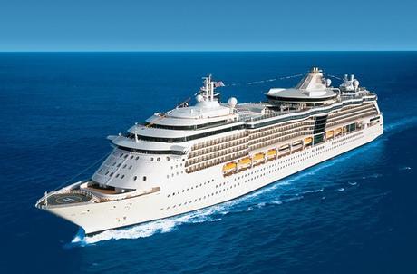 royal-caribbean-suspende-mas-viajes-del-empress-of-the-seas