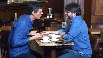 Sánchez no está muerto y se mueve en las arenas movedizas del PSOE.