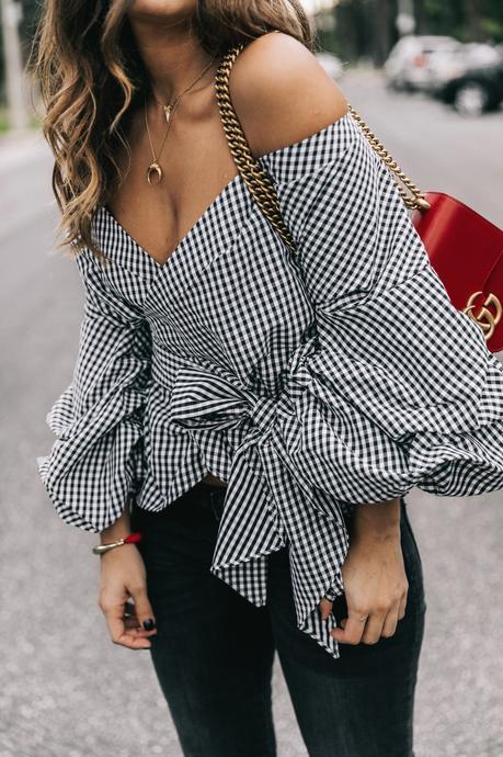 90210 beverly_hills-off_the_shoulders_shirt-plaid-skinny_jeans-ripped_jeans-sincerely_jules_shop-gucci_bag-chicwish-outfit-street_style-los_angeles-collage_vintage-16