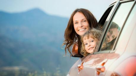 Consejos para viajar en coche con niñ@s pequeños