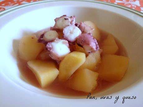 Patatas guisadas con pulpo (tradicional o Crock-Pot)