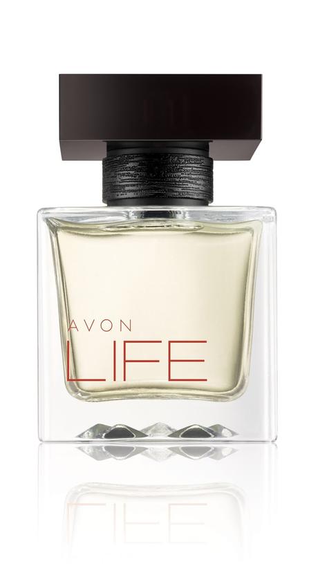 Llega Avon Life, fragancias de Avon en alianza con Kenzo Takada