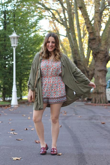 Outfit de otoño con flores