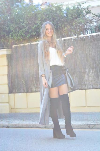 GREY TRENCH COAT