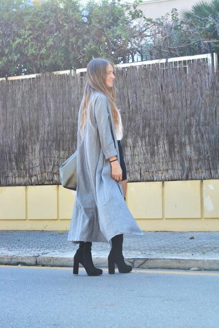 GREY TRENCH COAT