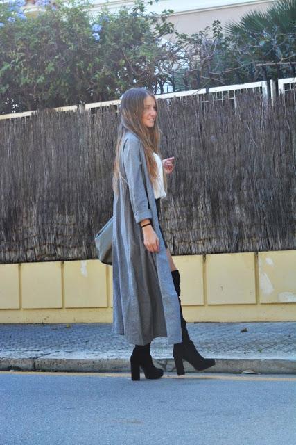 GREY TRENCH COAT