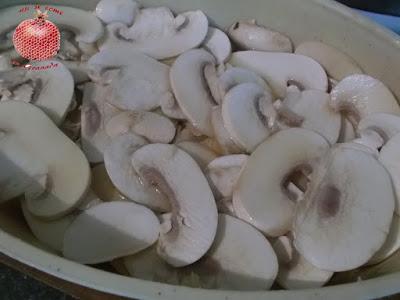 Champiñones en vinagre