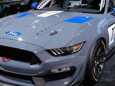 Ford Mustang GT4. Listo para correr