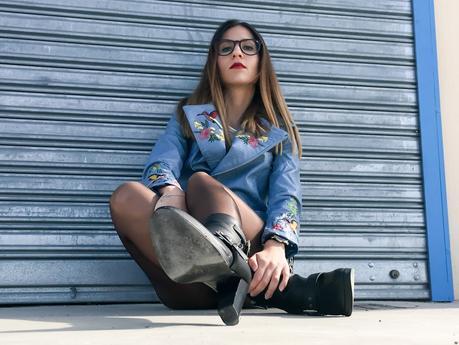 BLUE BIKER BLUE BIKER