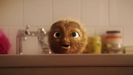 Una adorable bola de pelos púbicos es la protagonista de este videoclip