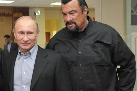 Putin concede la ciudadanía #rusa al actor Steven Seagal #Rusia