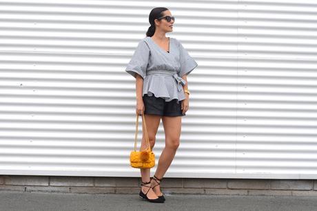 OUTFIT SHORTS ZARA Y TENDENCIA BLUSA ANUDADA