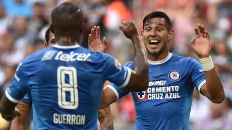 Elemento del Cruz Azul en la mira de Rayados