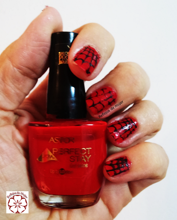 esmalte rojo pasion de Astor