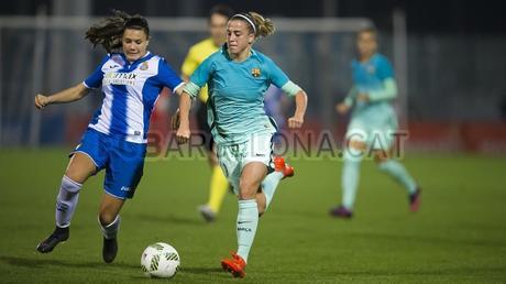 El Fútbol femenino, en primera desde 1988