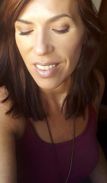 Paleta Color Secret de Guylond: review y algunos maquillajes.