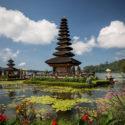 10 Cosas que no te puedes perder durante tu estancia en Bali Templo de Ulun Danu Dratan