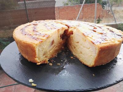 Bizcocho de caramelo y pera