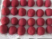 Bocaditos mazapán leche merengada remolacha