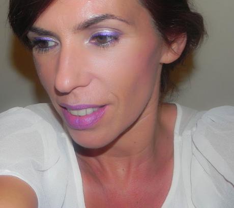 El beso del esquimal: Maquillaje, manicura y propuesta de moda