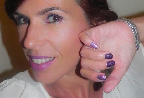 El beso del esquimal: Maquillaje, manicura y propuesta de moda