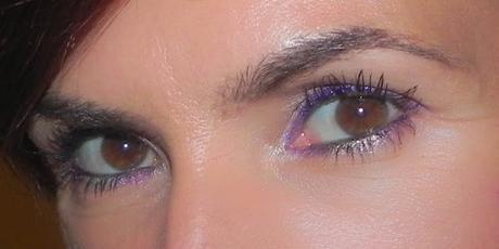 El beso del esquimal: Maquillaje, manicura y propuesta de moda