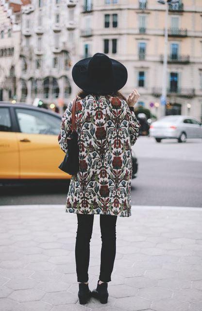 tapestry fashion street style 3