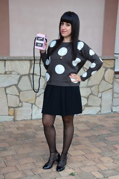 Kawaii milk bag and polka dots sweater Kawaii milk bag and polka dots sweater