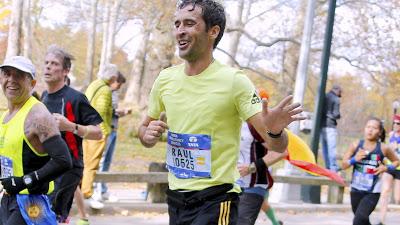 Raúl hizo el maratón de N Y en 3:26:05