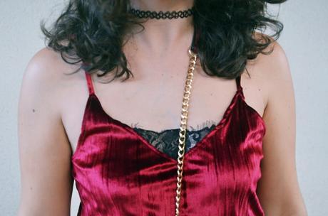 Top burdeos de terciopelo look_topdeterciopelo_burdeos_fashionblogger_streetstyle_mivestidoazul-11