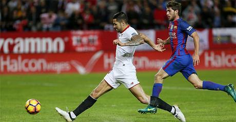 Sevilla 1 – F.C. Barcelona 2, cuando Messi decide jugar de todo