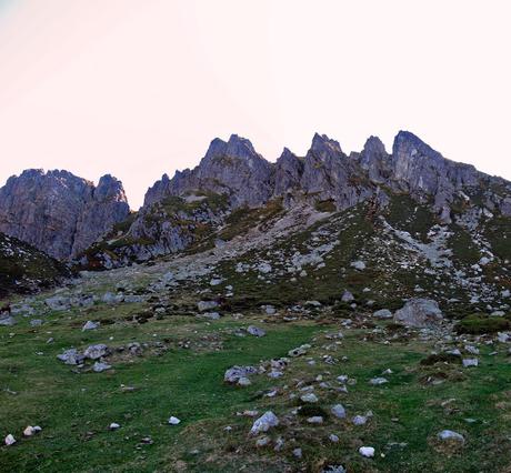 MONTE TUZO Y  MAYAOS DEL GUMIAL Y FUENTES