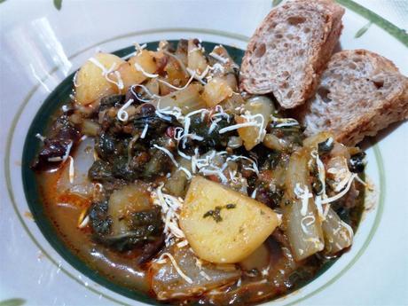 Acelgas con patatas y tomates - Bietole con patate e pomodori - Swiss Chard with Potatoes and tomatoes Acelgas con patatas y tomates - Bietole con patate e pomodori - Swiss Chard with Potatoes and tomatoes