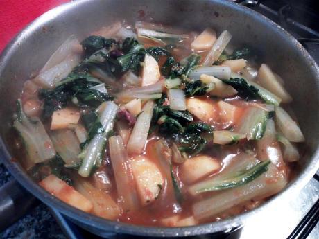 Acelgas con patatas y tomates – Bietole con patate e pomodori acelgaspatatastomate6