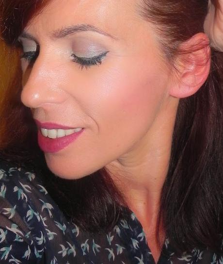 Niebla del mar: Maquillaje y propuesta de moda